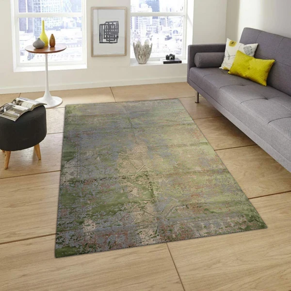 Historia Green Rug