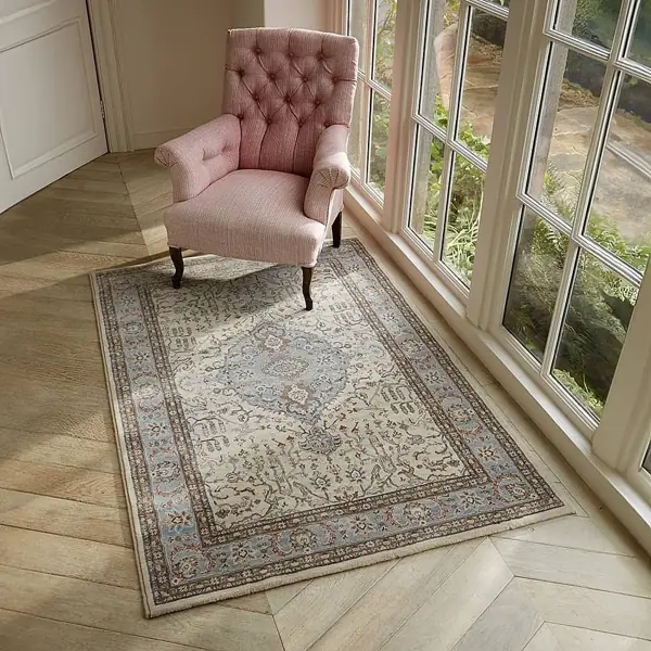 Medallion Design Persian Rugs